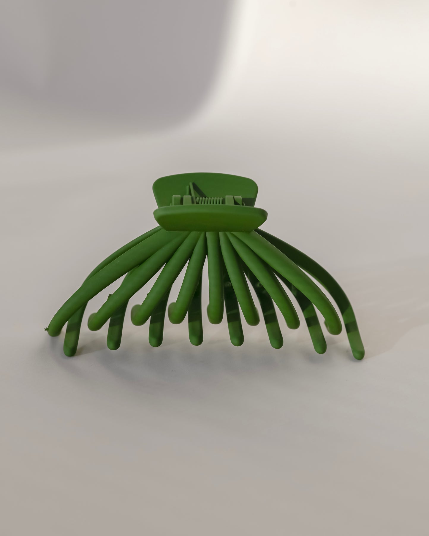 Clutch Claw