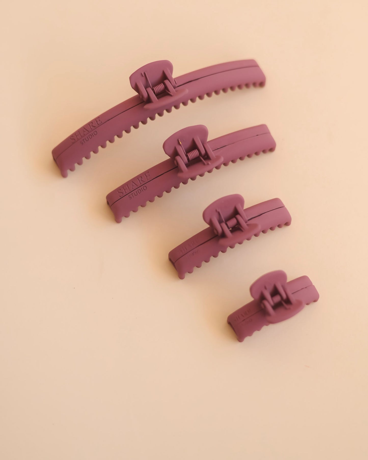 Mauve Mega Hold