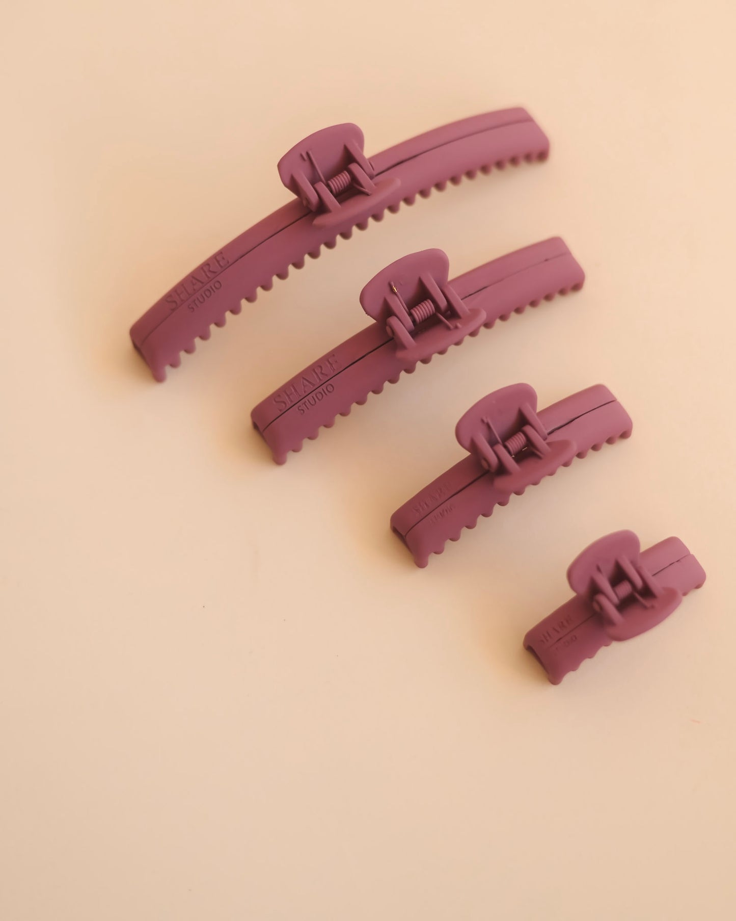 Mauve Mega Hold