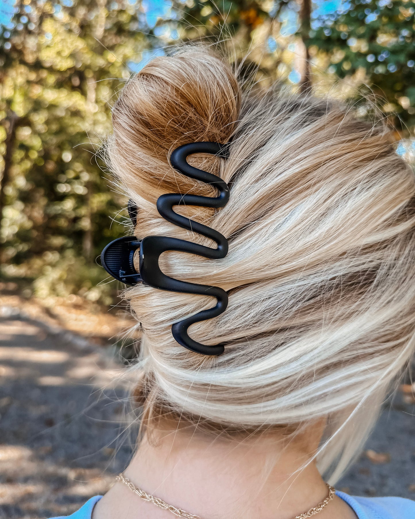 Metal Squiggle Claw Clip