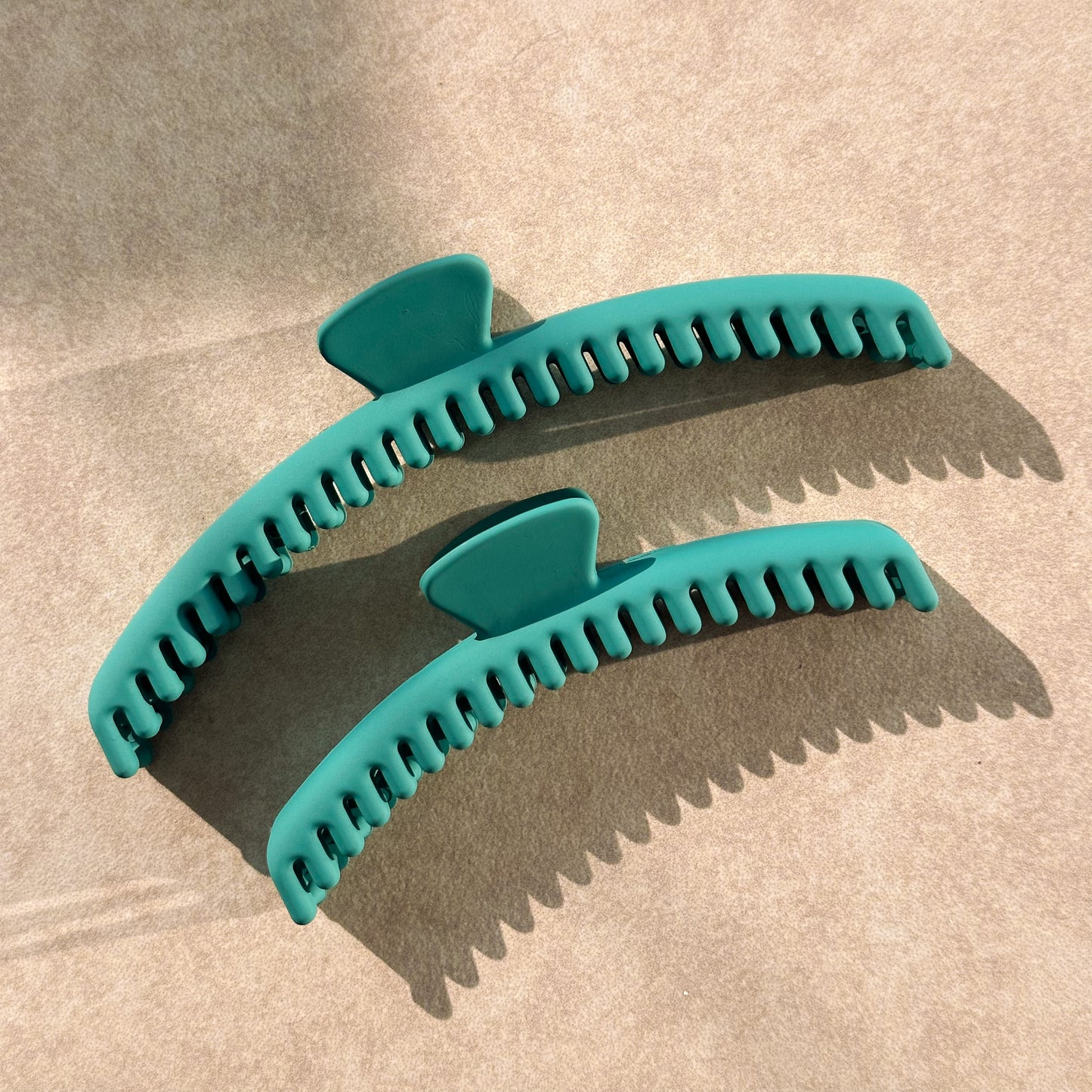 Turquoise Mega Hold Claw Clip