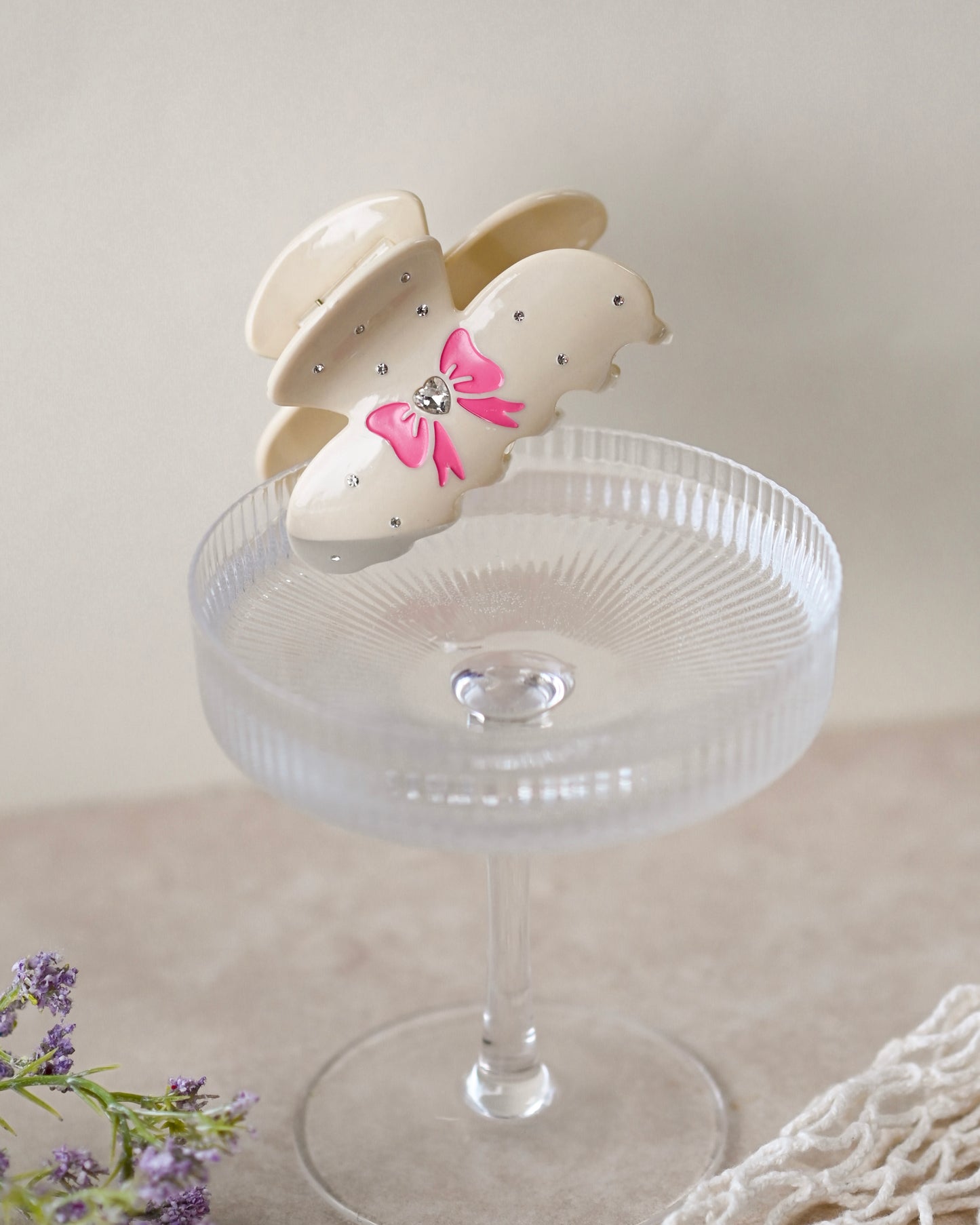 Charlotte Midi Claw Clip