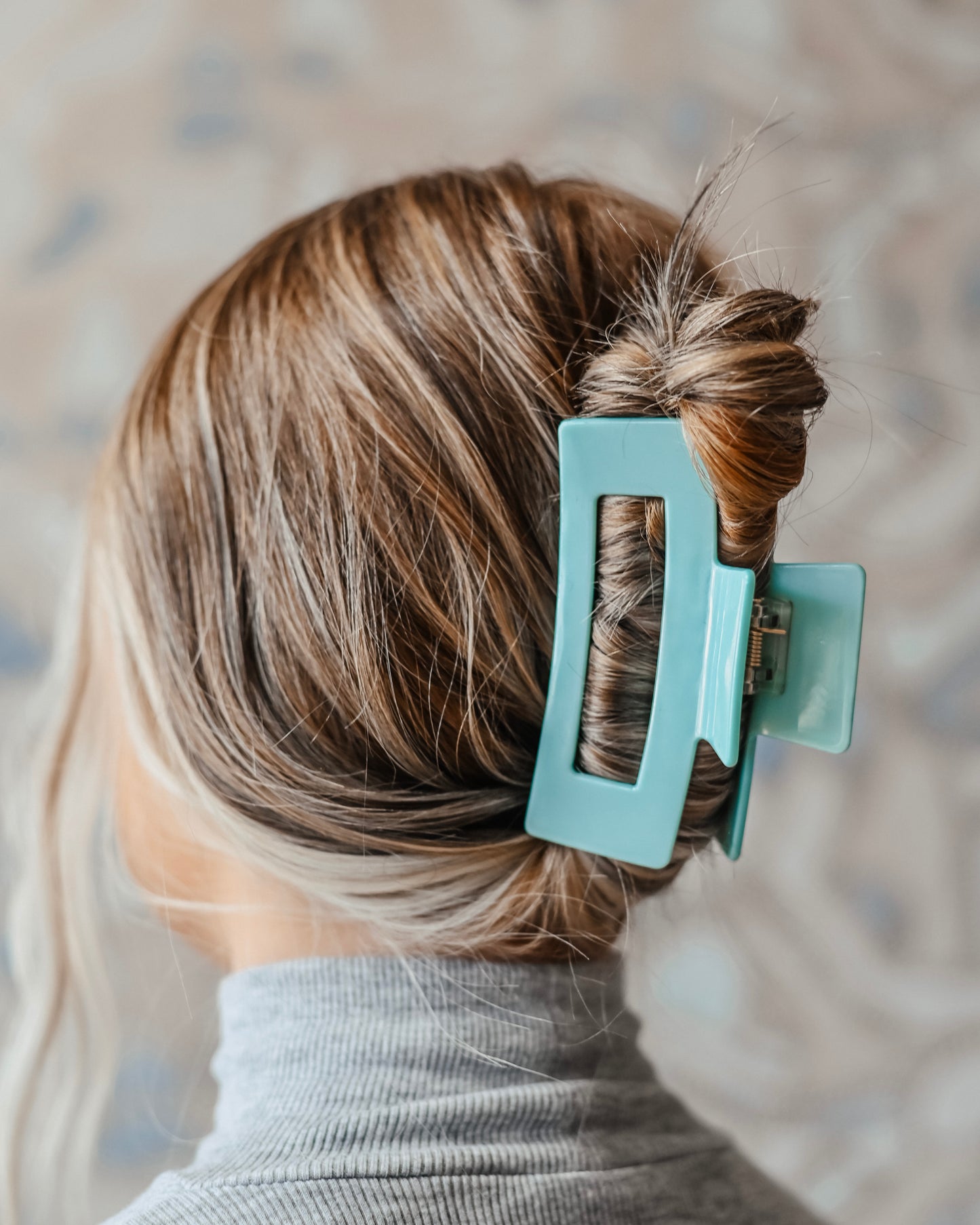 Shiny Block Square Claw // Eco-Conscious