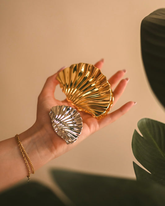 Under The Sea Shell Alloy Claw