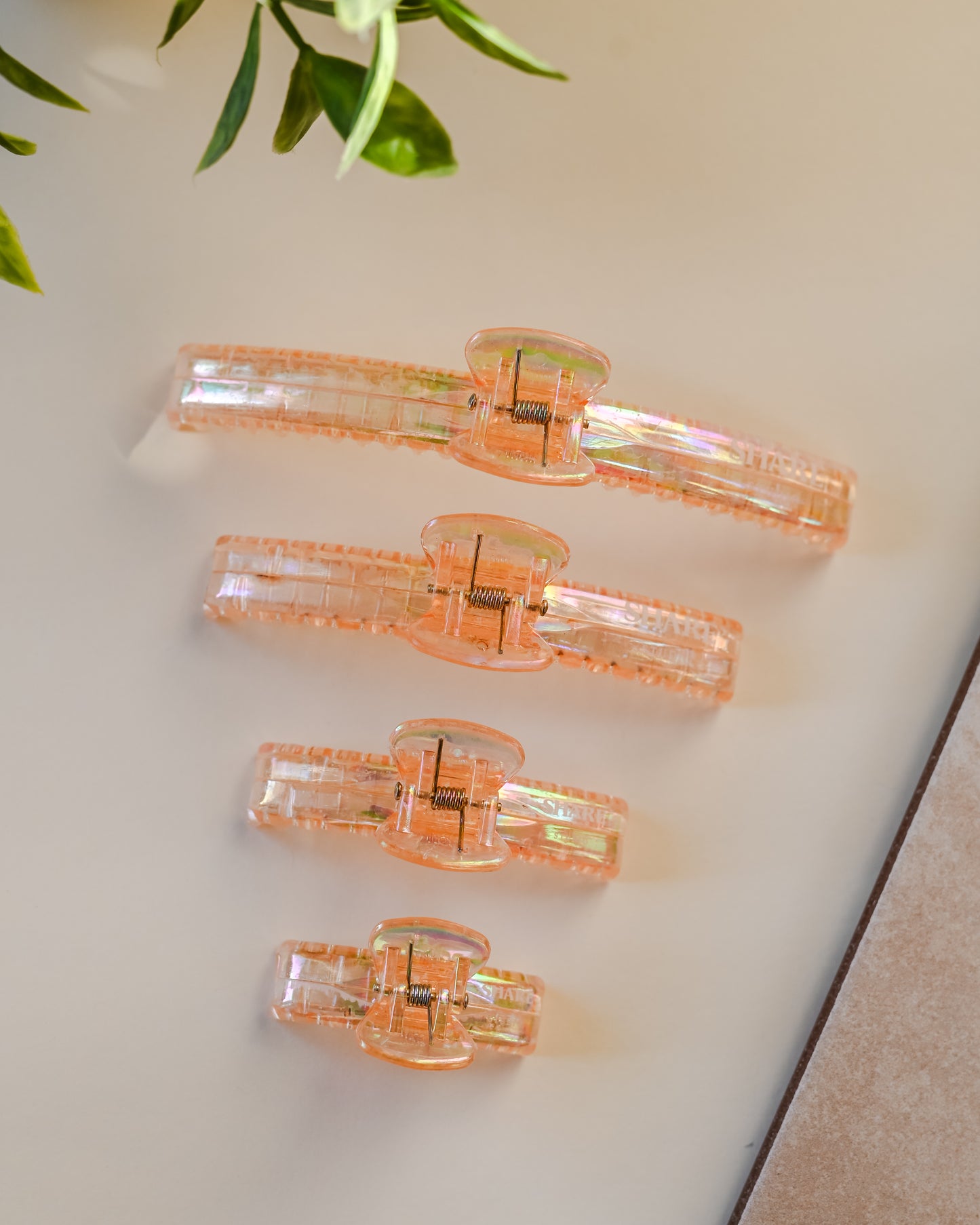 Peachy Iridescent Mega Hold Clip