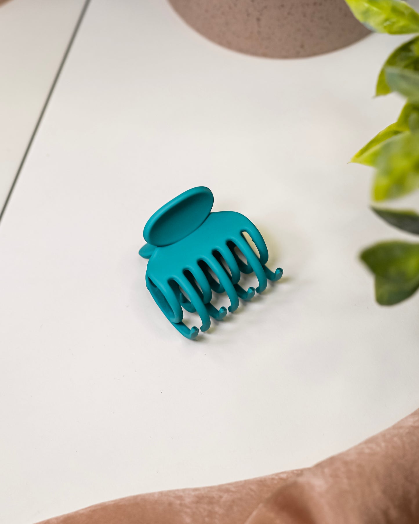 Teal Mighty Basic Clip