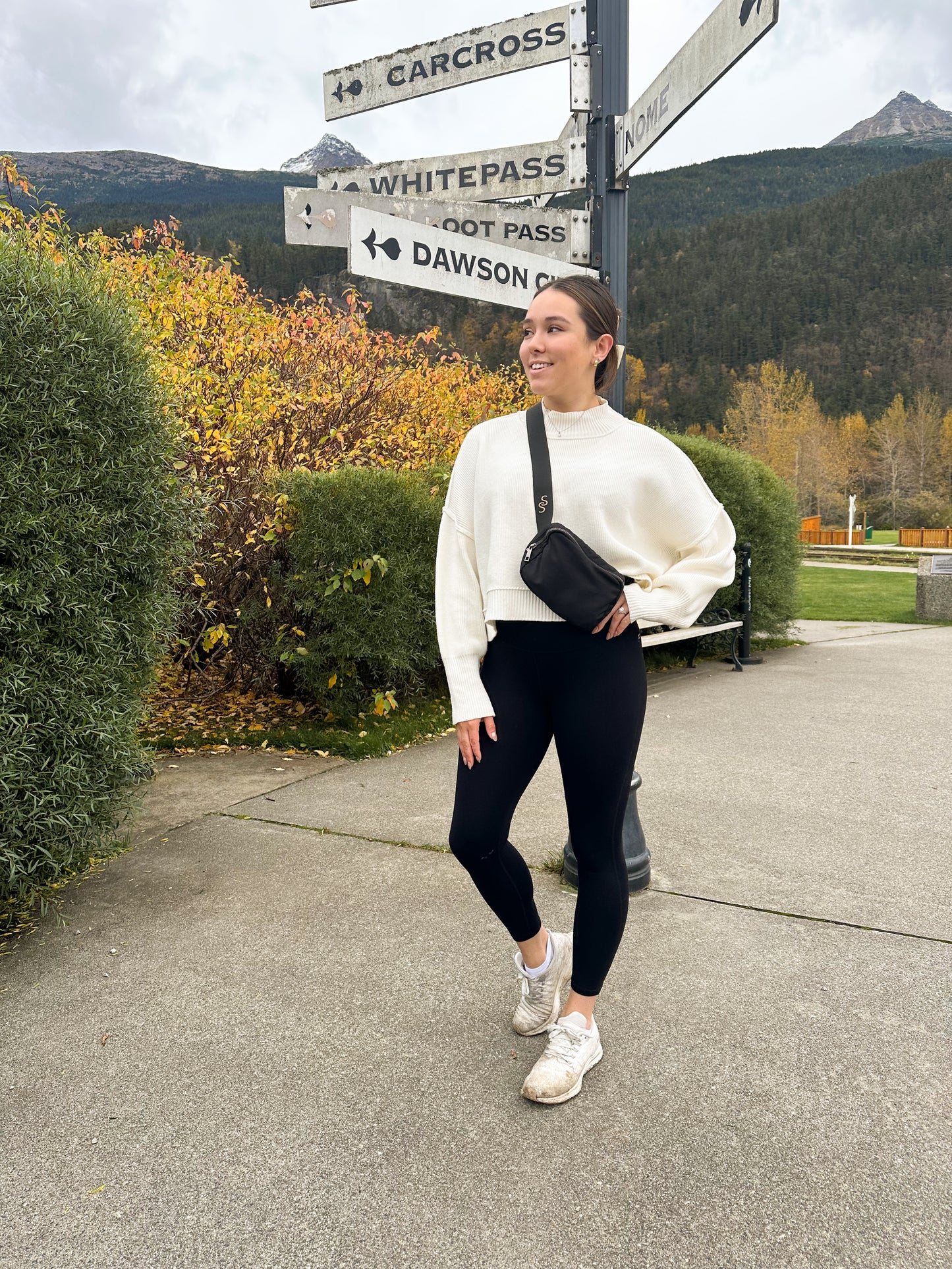 Kelly Cropped Sweater