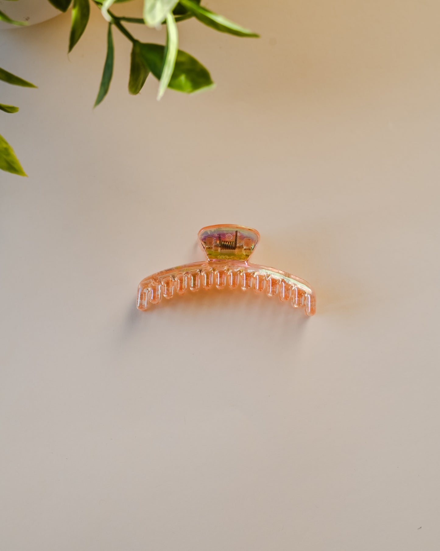 Peachy Iridescent Mega Hold Clip