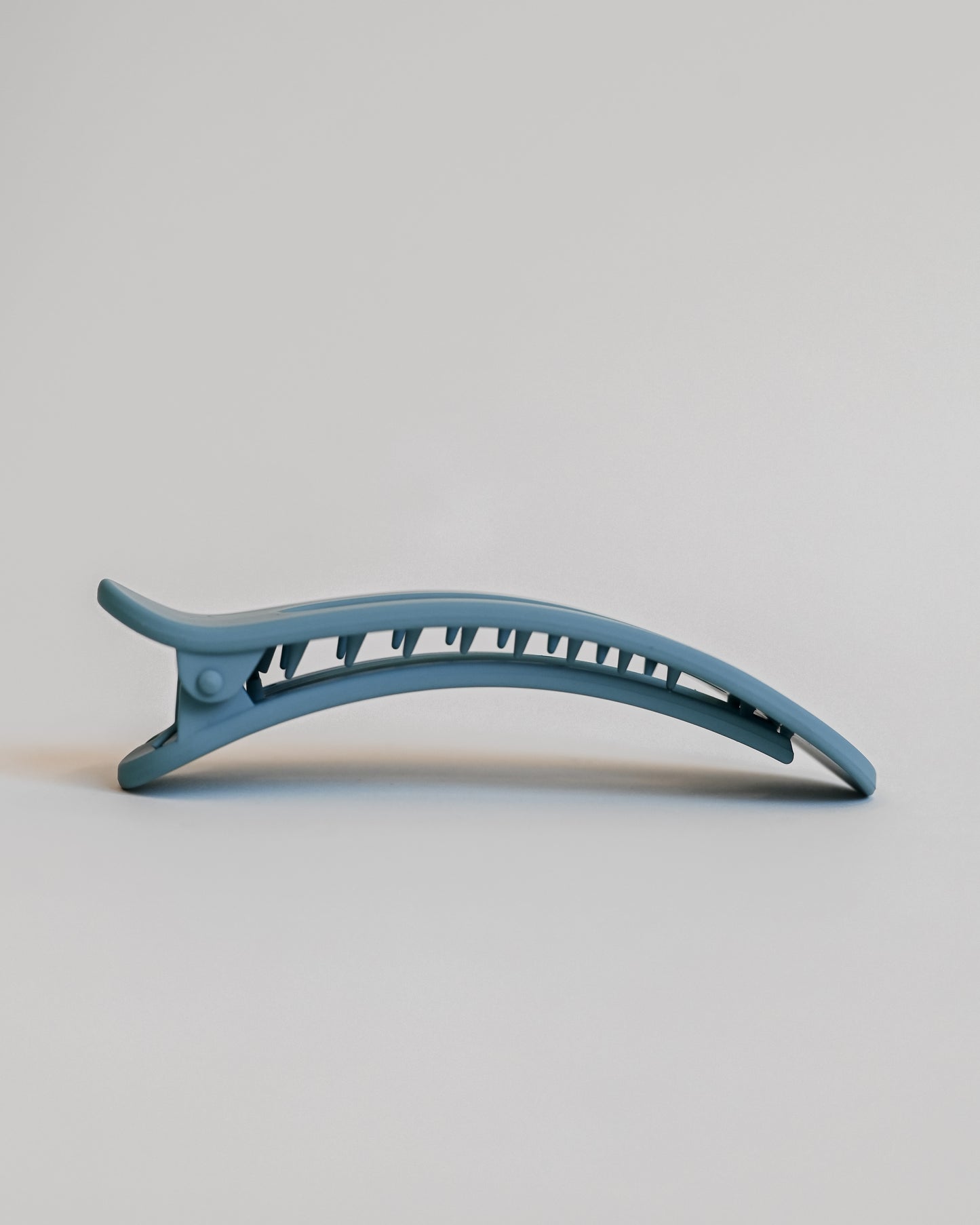 Blue Lay Flat Clip