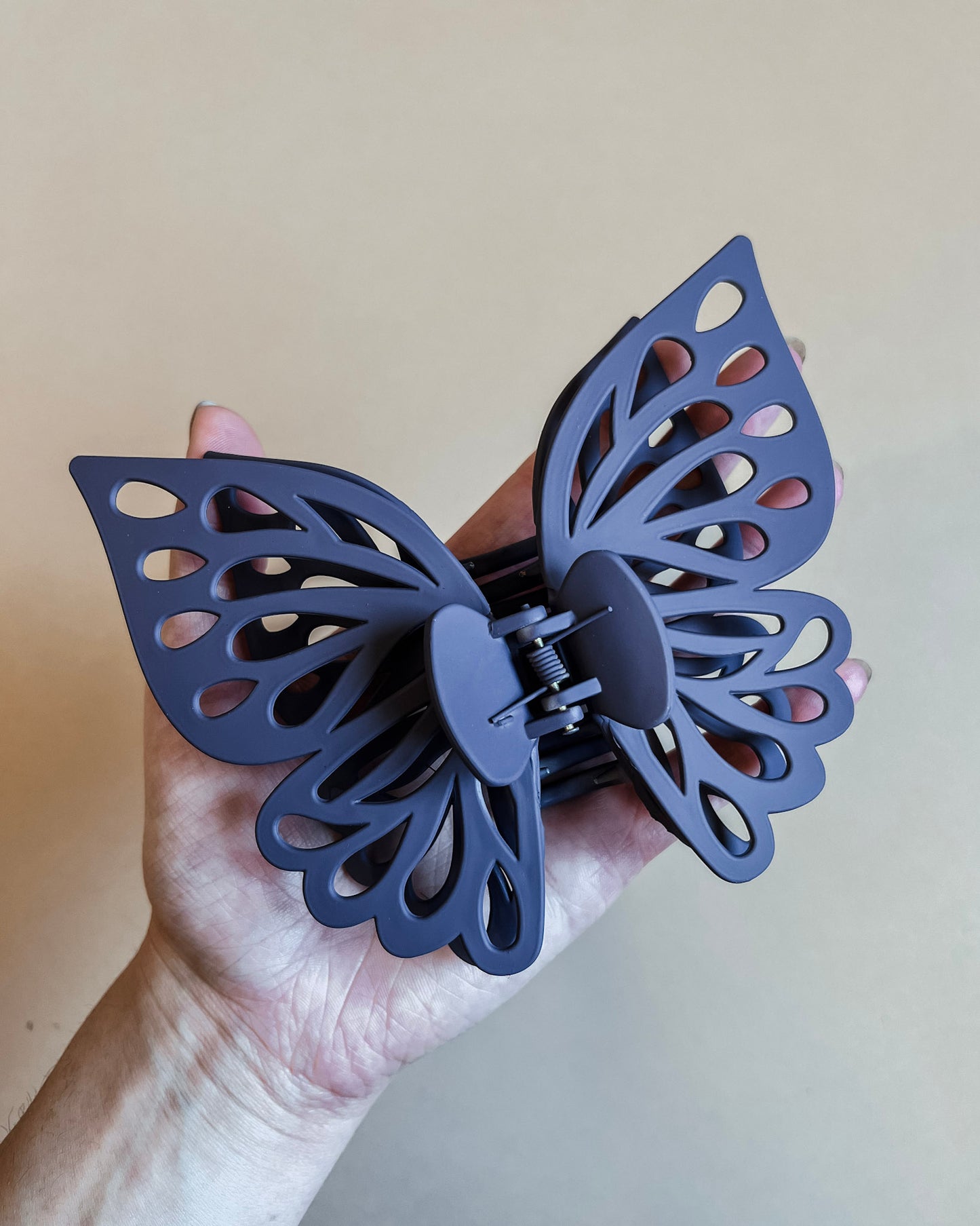 Jumbo Butterfly Claw Clip