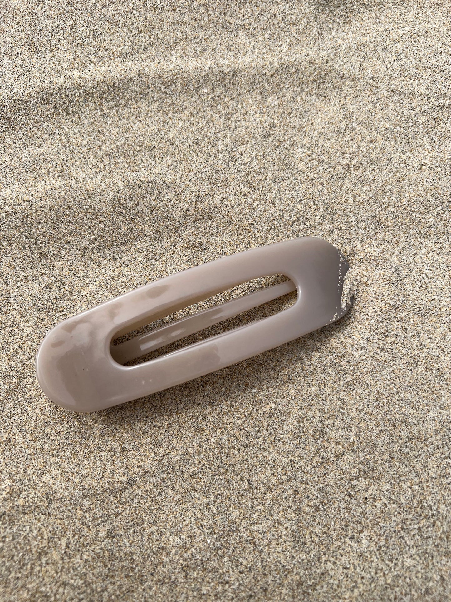 Glossy Lay Flat Clip