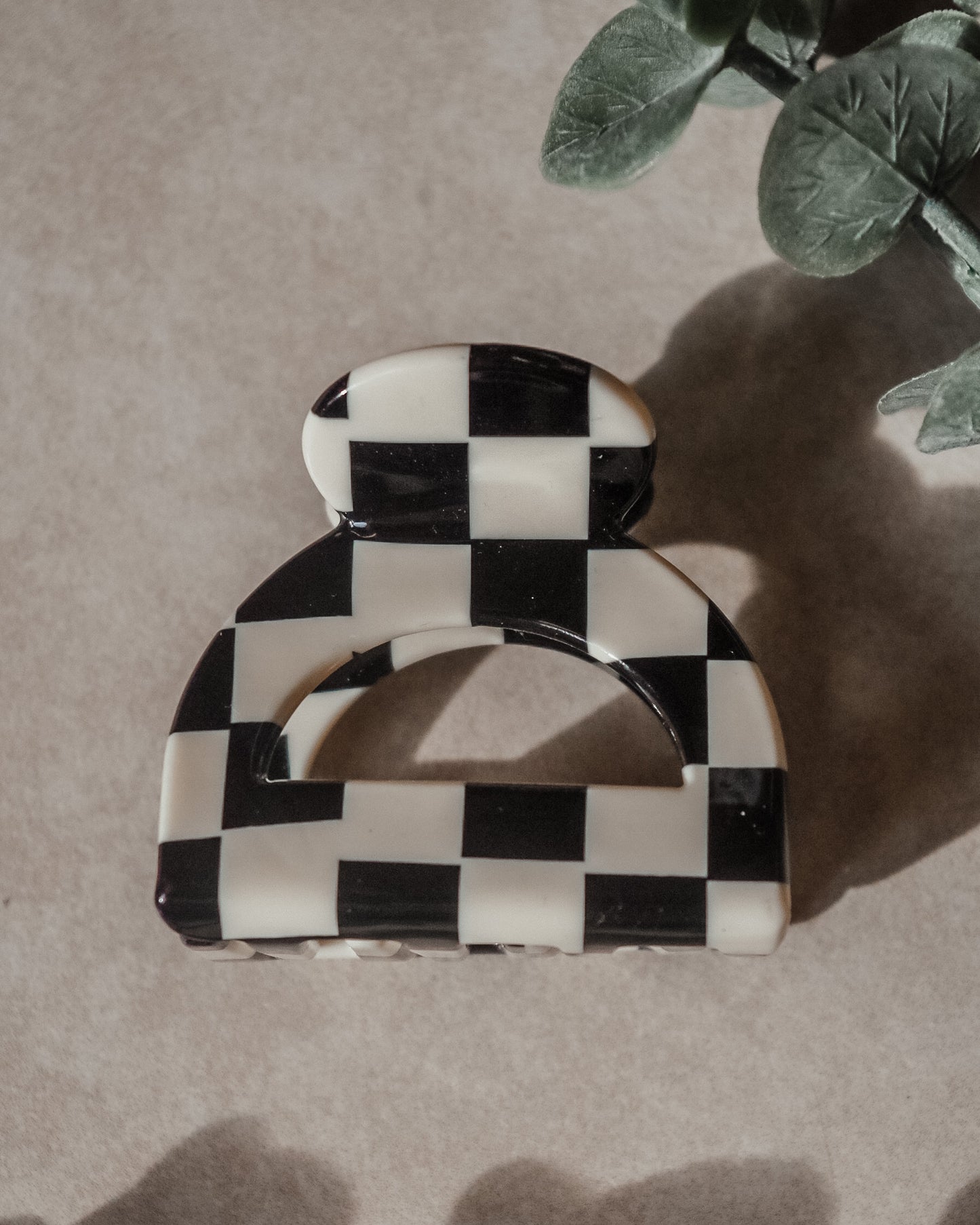 Small Arched Claw Clip // Eco Conscious
