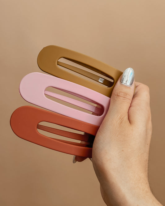 Lay Flat Matte Claw Clip