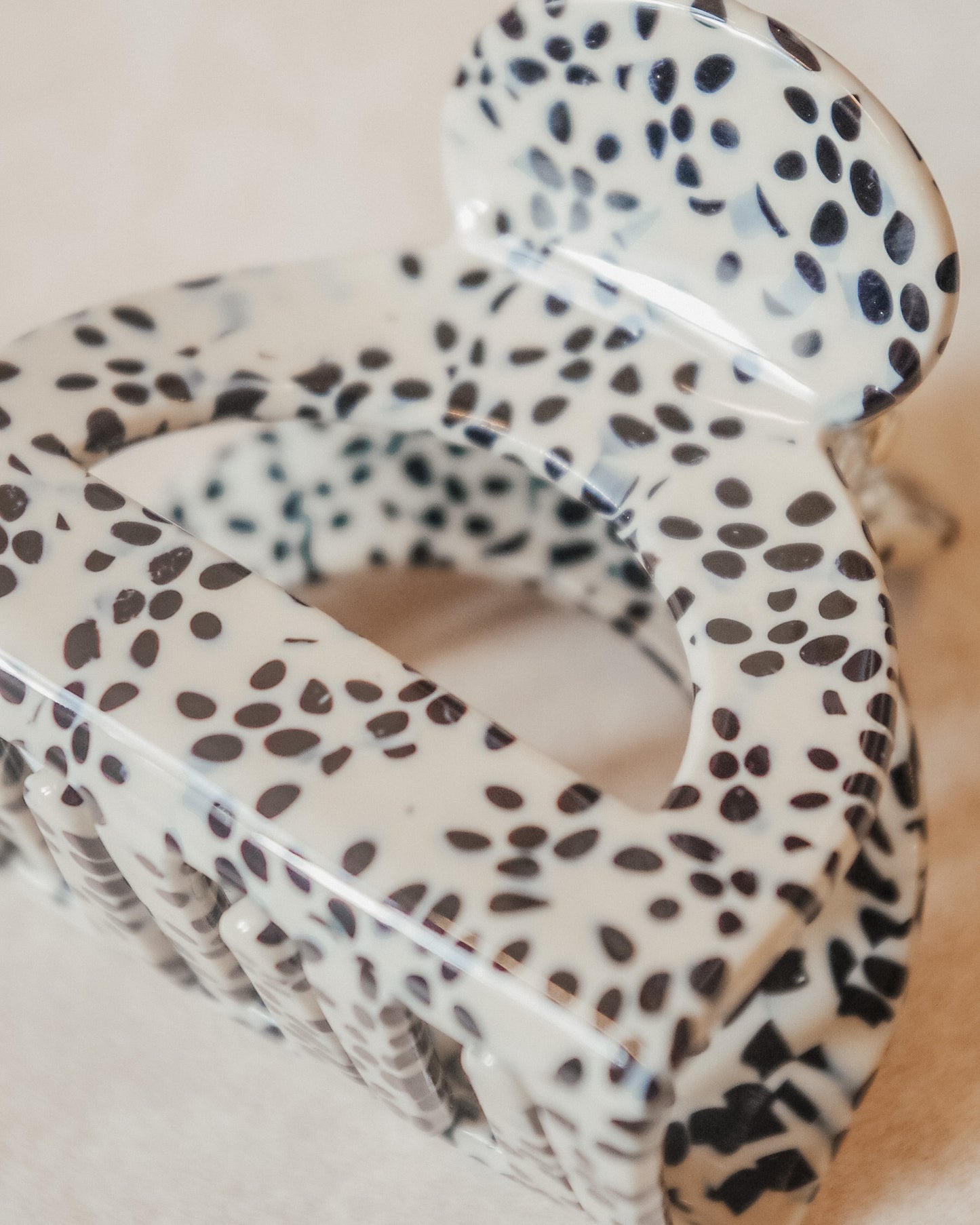 Small Arched Claw Clip // Eco Conscious