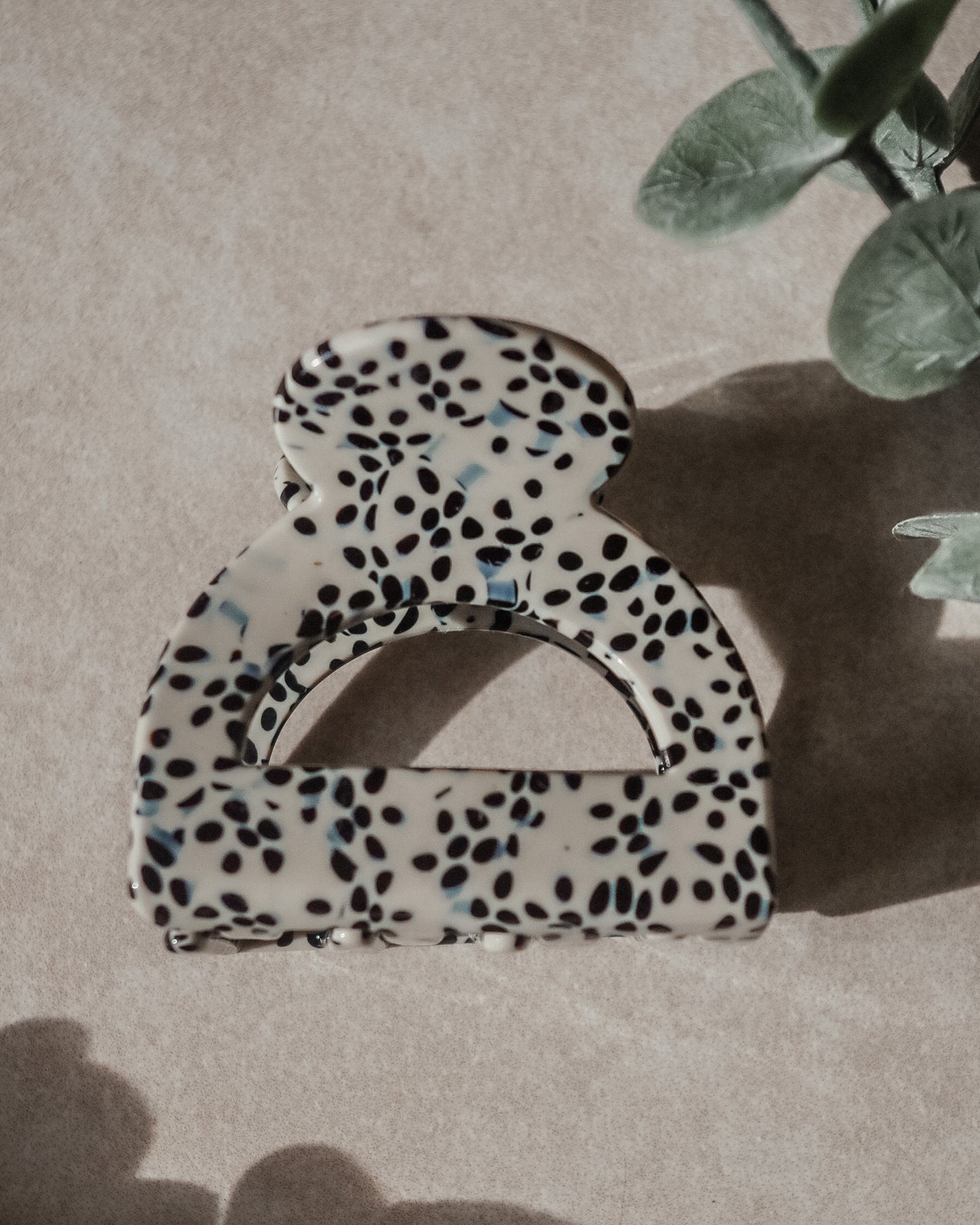 Small Arched Claw Clip // Eco Conscious