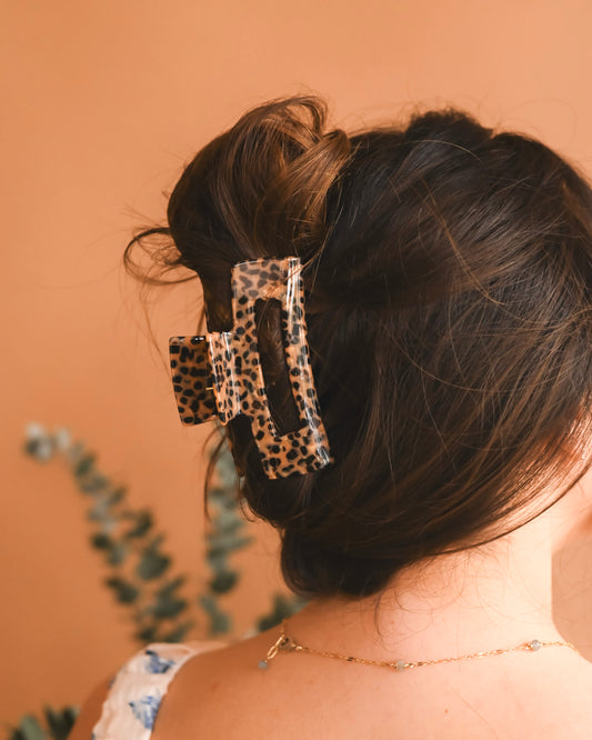 Cheetah Block Claw // Eco-Conscious
