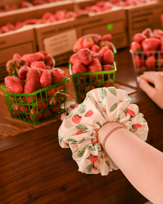 Strawberry Summer XL Scrunchie