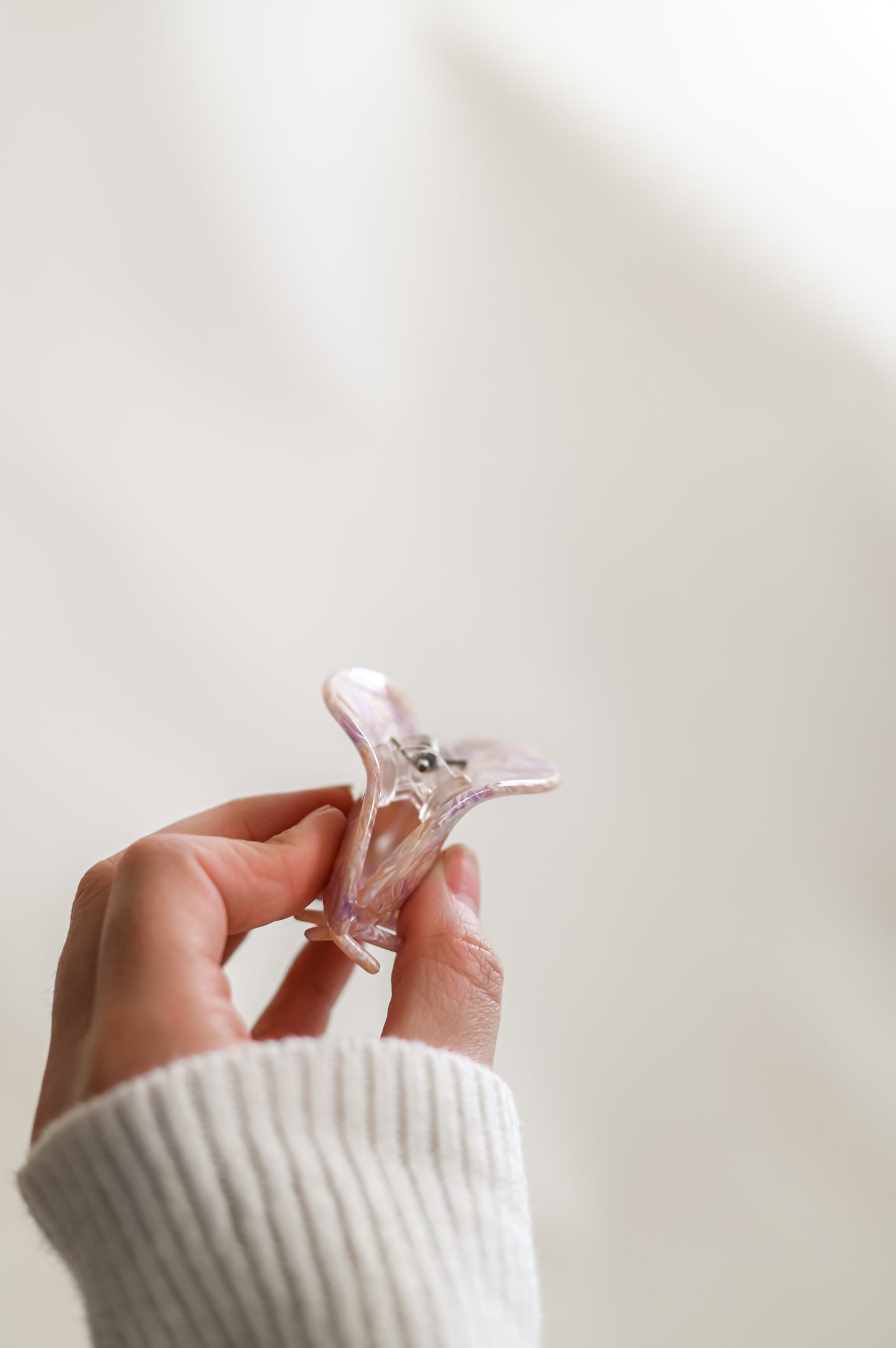 Mini Aura Claw Clip // Eco-Conscious