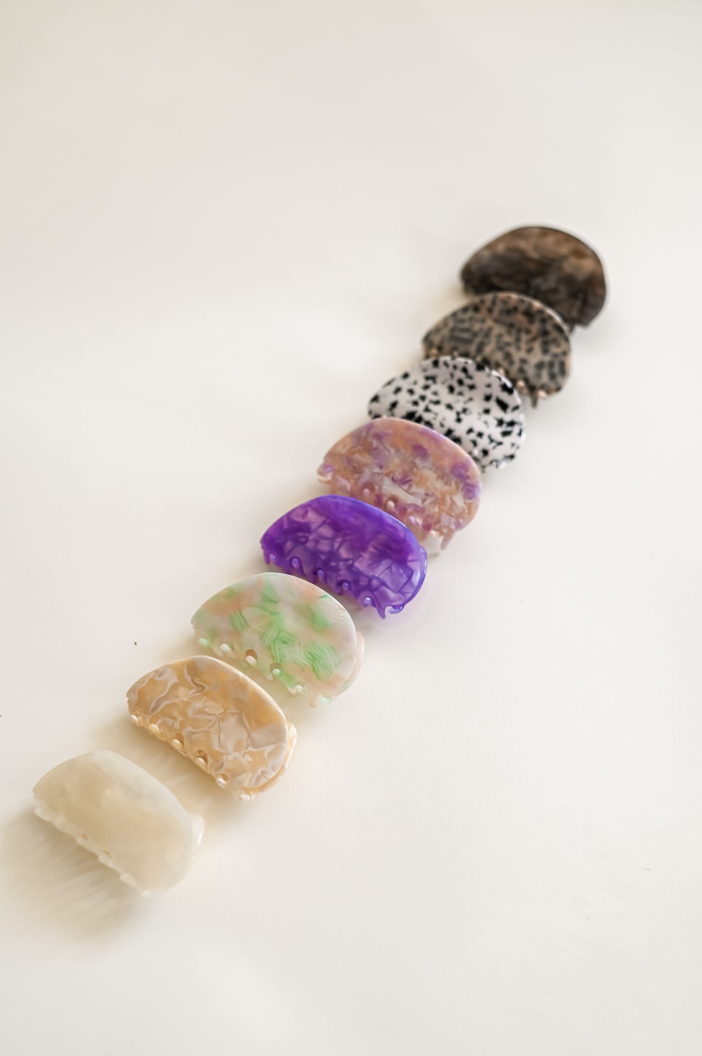 Mini Aura Claw Clip // Eco-Conscious