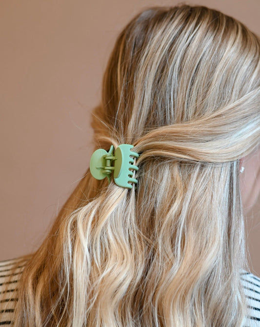 Sage Green Mighty Basic Clip